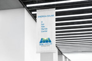 Banner Em Lona Branca Promocional para Empresas Energia Solar Agencia de Marketing Especializada Minas Gerais